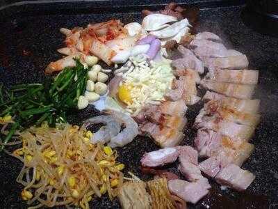 제주오겹살왕돌구이