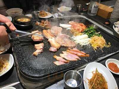 제주오겹살왕돌구이