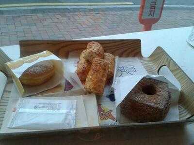 던킨 도너츠 시청역