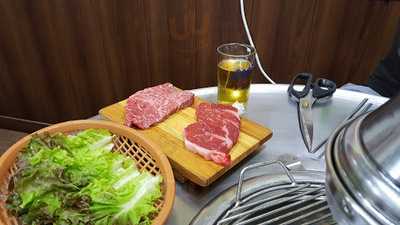 육영한우전문점