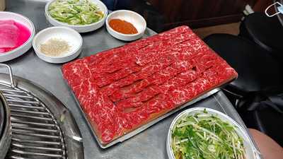 육영한우전문점