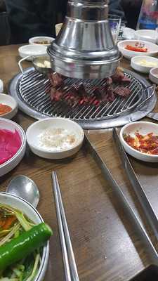 육영한우전문점