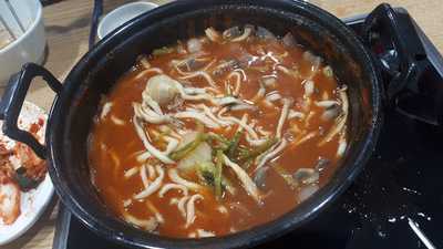 방이샤브칼국수