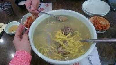 황도바지락칼국수