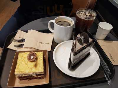 투썸플레이스 압구정점