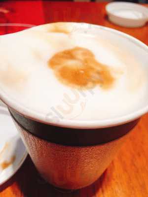 투썸플레이스 압구정점