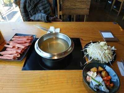 바르미샤브샤브엔칼국수