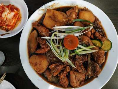 봉추찜닭 현대백화점디큐브시티점