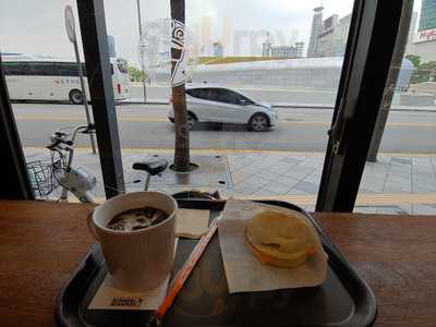 던킨 도너츠 동대문맥스타일점