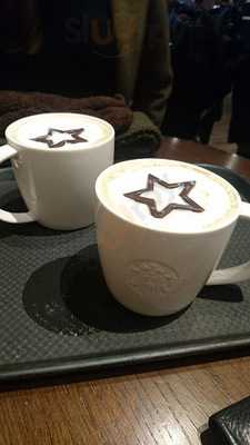 스타벅스 몬테소리점