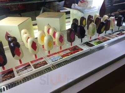 클래치 앤 바르도 청담