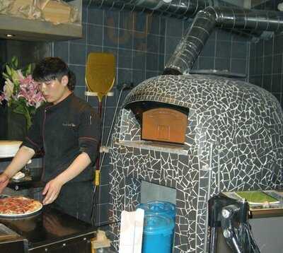 더 스프링스 탭 하우스 이태원