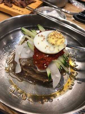 육쌈냉면 명동1호점