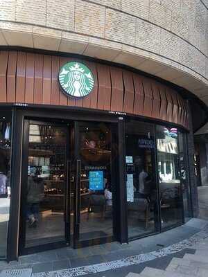 스타벅스 합정메세나몰점