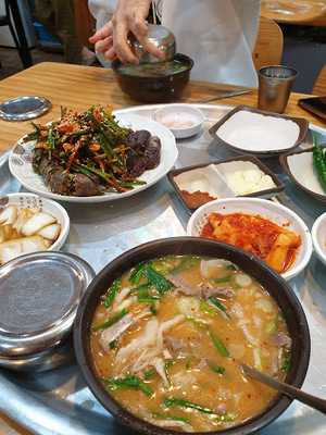 소문난부자돼지국밥