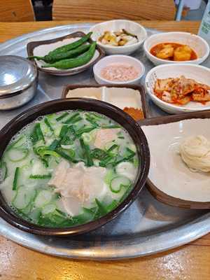 소문난부자돼지국밥