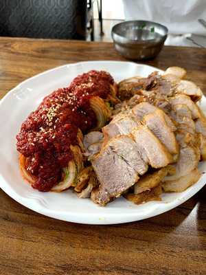 회기왕족발보쌈