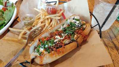 윙크 키친 & 탭하우스