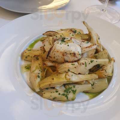 꼬르소꼬모카페