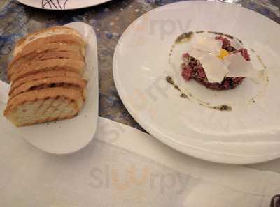 꼬르소꼬모카페