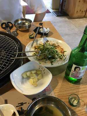 사람사는 고깃집 김일도 신사점