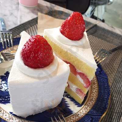 컴컴베이커리카페