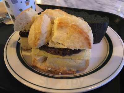 컴컴베이커리카페