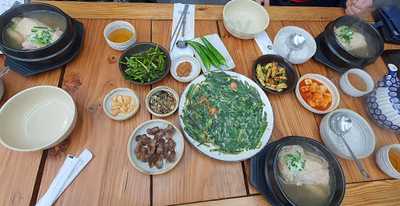 의성춘산오가피집