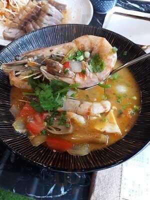 리라와디 타이 쿠진