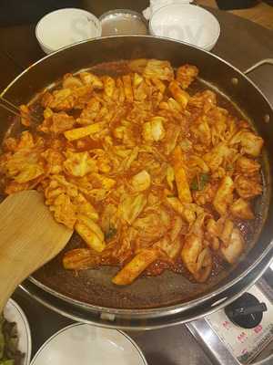 닭이봉춘천닭갈비