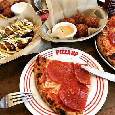 피자업 - 연트럴파크점