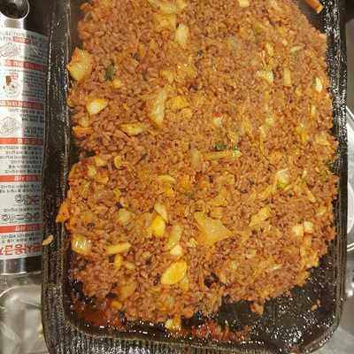 신김치생삼겹살