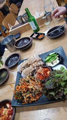 도미노피자 염창점