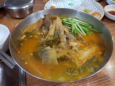 조선의 육개장 칼국수