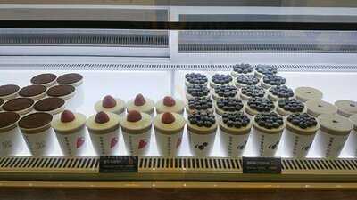 망원동티라미수 - 샤로수길점