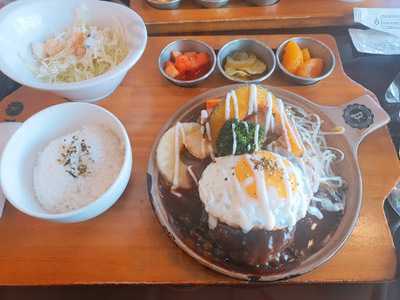 경성함바그 홍대점