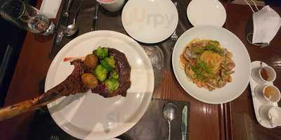 더 스테이크 하우스