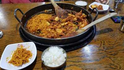 유가네닭갈비 천호점