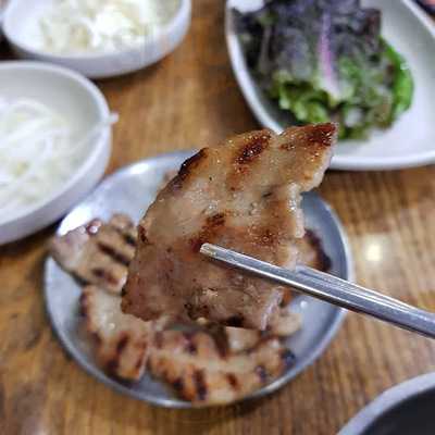 쌍다리기사식당