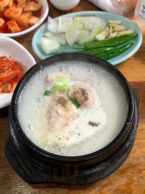 연희녹두삼계탕