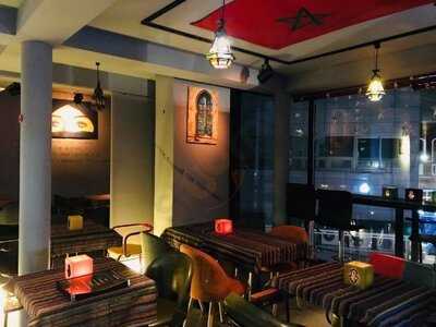 Mogador Restaurant & Pub