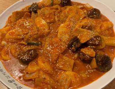 유자유김치떡볶이