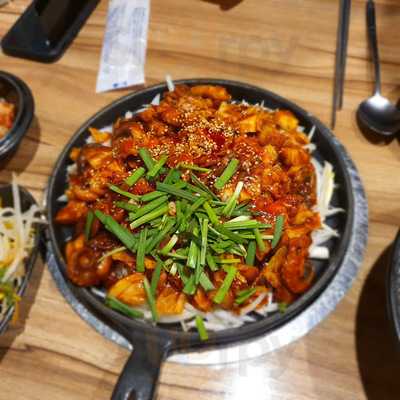 차돌박힌쭈꾸미