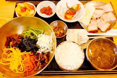 백화요란골동반