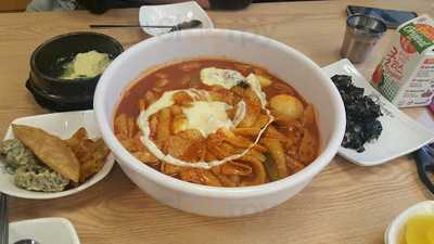 동대문엽기떡볶이