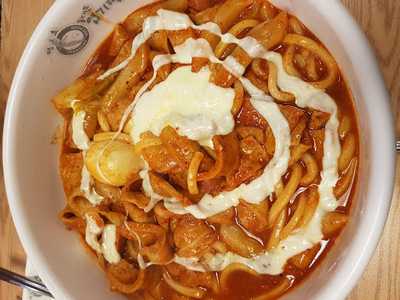 동대문엽기떡볶이