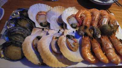 비진도해물뚝배기