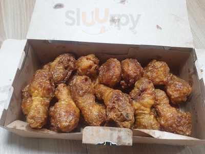 교촌치킨 청담역점