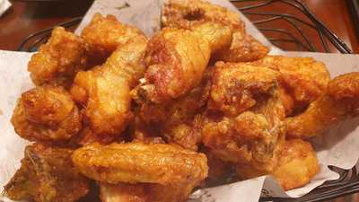 교촌치킨 청담역점