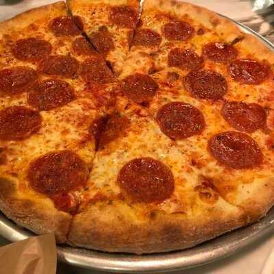 폴리스슬라이스하우스브릭오븐피자 파미에스테이션